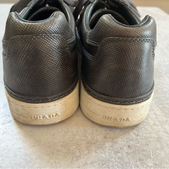 Prada Gray Blue Men’s Tie Sneaker Size 8 1/2 - Picture 3 of 7